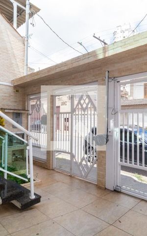Casa à venda com 140m², 4 quartos e 3 vagasGaragem