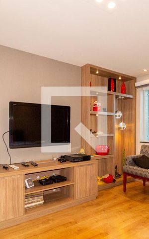Casa à venda com 140m², 4 quartos e 3 vagasSala