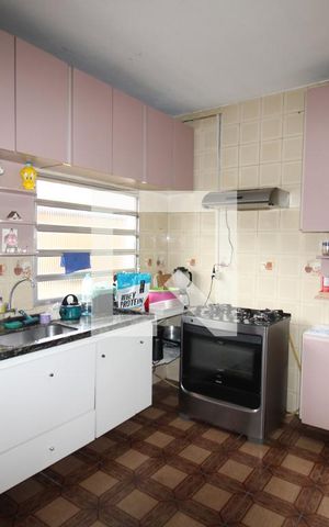 Casa para alugar com 330m², 4 quartos e 3 vagasCozinha 1
