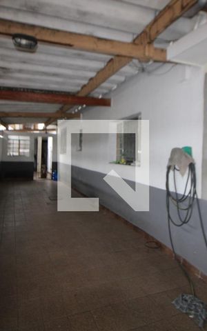 Casa para alugar com 330m², 4 quartos e 3 vagasÁrea de Serviço