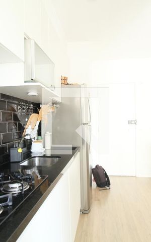 Apartamento à venda com 48m², 2 quartos e 1 vagaCozinha 