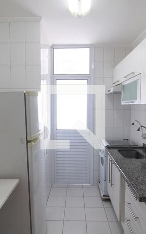 Apartamento para alugar com 67m², 2 quartos e 2 vagasCozinha