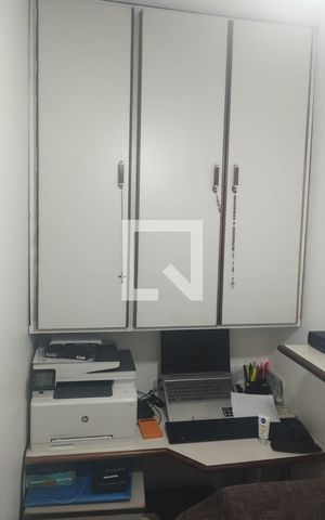 Apartamento para alugar com 100m², 3 quartos e 1 vaga Apartamento para alugar com 100m², 3 quartos e 1 vagaEscritório