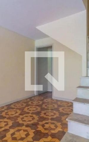 Casa à venda com 147m², 2 quartos e 2 vagas