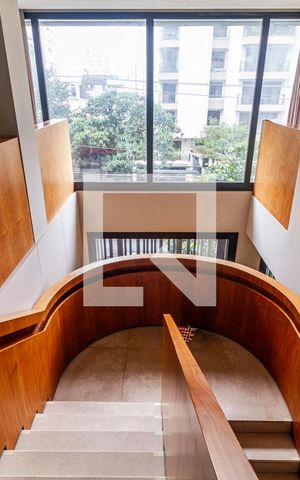 Apartamento à venda com 240m², 3 quartos e 3 vagas Apartamento à venda com 240m², 3 quartos e 3 vagasÁrea comum - Lobby