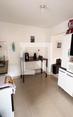Casa à venda com 360m², 3 quartos e 3 vagas Casa à venda com 360m², 3 quartos e 3 vagasCozinha
