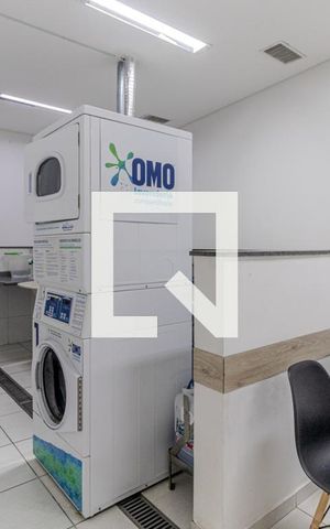 Studio à venda com 28m², 1 quarto e sem vaga Studio à venda com 28m², 1 quarto e sem vagaÁrea comum - Lavanderia
