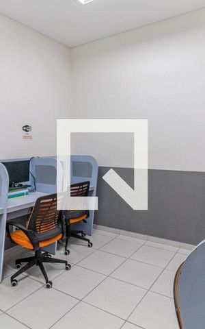 Studio à venda com 28m², 1 quarto e sem vaga Studio à venda com 28m², 1 quarto e sem vagaÁrea comum