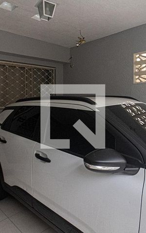 Casa de condomínio à venda com 95m², 3 quartos e 1 vaga Casa de condomínio à venda com 95m², 3 quartos e 1 vagaGaragem