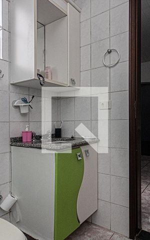 Casa de condomínio à venda com 95m², 3 quartos e 1 vaga Casa de condomínio à venda com 95m², 3 quartos e 1 vagabanheiro na suíte 2