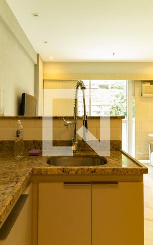 Apartamento para alugar com 58m², 1 quarto e 1 vaga Apartamento para alugar com 58m², 1 quarto e 1 vagaDetalhe da cozinha
