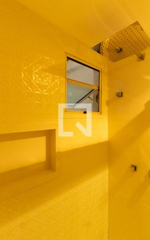 Apartamento para alugar com 58m², 1 quarto e 1 vaga Apartamento para alugar com 58m², 1 quarto e 1 vagaDetalhe do banheiro social