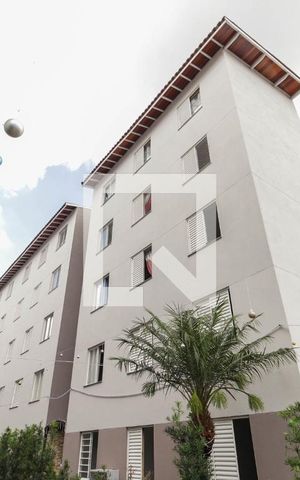 Apartamento à venda com 42m², 2 quartos e 1 vaga Apartamento à venda com 42m², 2 quartos e 1 vagaFachada do Bloco