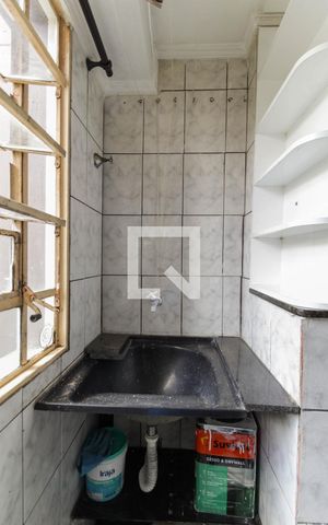 Apartamento à venda com 42m², 2 quartos e 1 vaga Apartamento à venda com 42m², 2 quartos e 1 vagaÁrea de Serviço