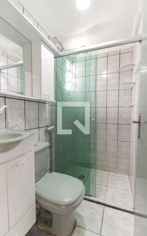 Apartamento à venda com 42m², 2 quartos e 1 vaga Apartamento à venda com 42m², 2 quartos e 1 vagaBanheiro