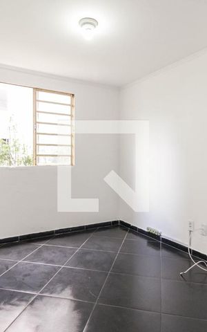 Apartamento à venda com 42m², 2 quartos e 1 vaga Apartamento à venda com 42m², 2 quartos e 1 vagaSala