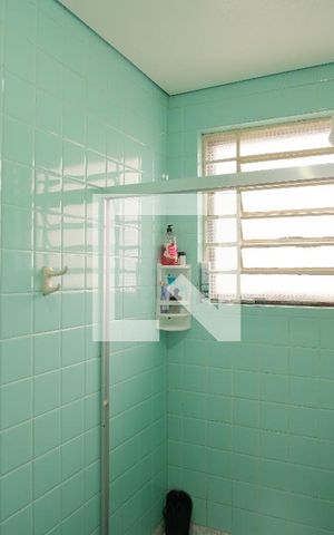 Casa à venda com 148m², 3 quartos e 1 vagaBanheiro