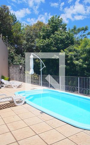 Casa de condomínio à venda com 125m², 3 quartos e 2 vagasÁrea comum - Piscina