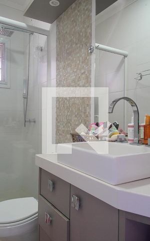 Casa de condomínio à venda com 125m², 3 quartos e 2 vagasBanheiro da Suíte