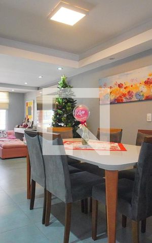 Casa de condomínio à venda com 125m², 3 quartos e 2 vagasSala de Jantar