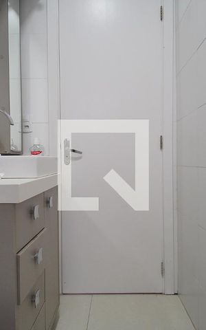 Casa de condomínio à venda com 125m², 3 quartos e 2 vagasBanheiro da Suíte