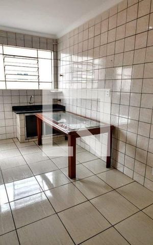 Apartamento à venda com 105m², 2 quartos e sem vaga