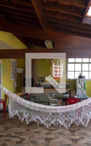 Casa à venda com 260m², 5 quartos e 2 vagas
