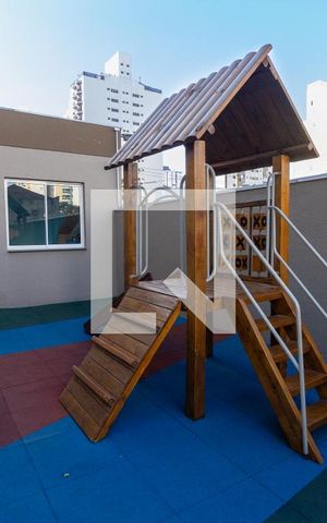 Apartamento para alugar com 24m², 1 quarto e sem vaga Apartamento para alugar com 24m², 1 quarto e sem vagaÁrea comum - Playground