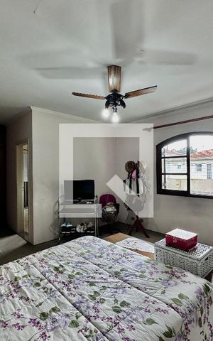 Casa para alugar com 187m², 3 quartos e 3 vagas Casa para alugar com 187m², 3 quartos e 3 vagasSuíte