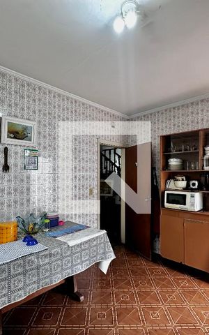 Casa para alugar com 187m², 3 quartos e 3 vagas Casa para alugar com 187m², 3 quartos e 3 vagasCozinha
