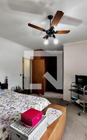 Casa para alugar com 187m², 3 quartos e 3 vagas Casa para alugar com 187m², 3 quartos e 3 vagasSuíte