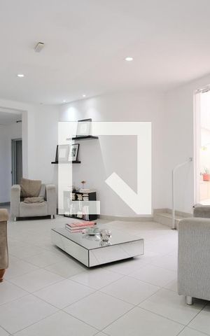 Apartamento à venda com 38m², 1 quarto e sem vagaCondomínio - Hall