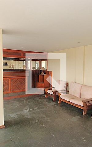 Apartamento à venda com 140m², 2 quartos e 2 vagasSala da cobertura