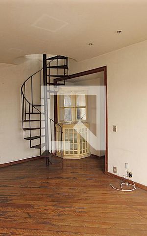 Apartamento à venda com 140m², 2 quartos e 2 vagasSala