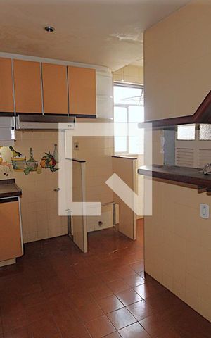 Apartamento à venda com 140m², 2 quartos e 2 vagasCozinha