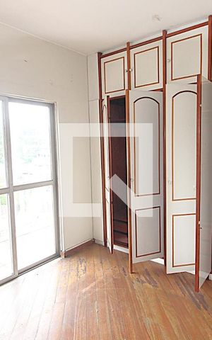 Apartamento à venda com 140m², 2 quartos e 2 vagasSuíte