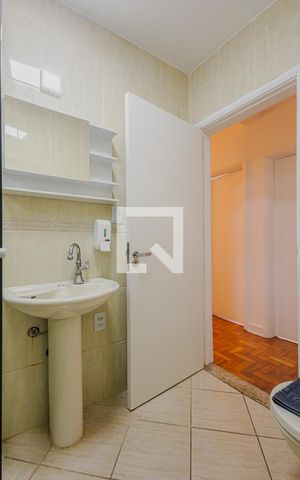 Apartamento à venda com 78m², 2 quartos e sem vagaBanheiro