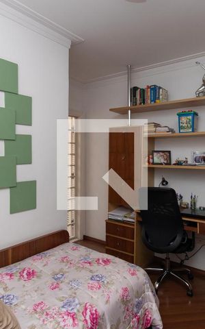 Casa à venda com 320m², 3 quartos e 5 vagas Casa à venda com 320m², 3 quartos e 5 vagasQuarto Suíte 1