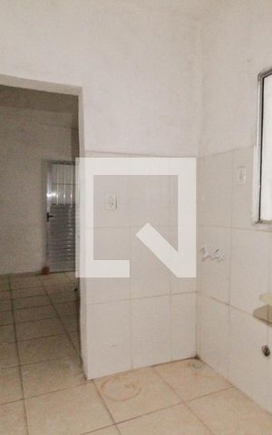 Casa para alugar com 45m², 1 quarto e sem vaga Casa para alugar com 45m², 1 quarto e sem vagaÁrea de Serviço