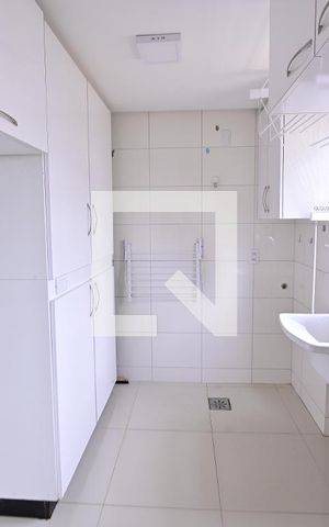 Apartamento à venda com 123m², 3 quartos e 2 vagas Apartamento à venda com 123m², 3 quartos e 2 vagasCozinha