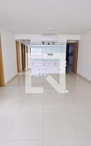 Apartamento à venda com 123m², 3 quartos e 2 vagas Apartamento à venda com 123m², 3 quartos e 2 vagasSala