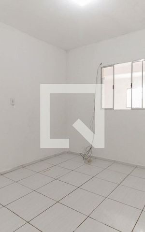 Casa para alugar com 45m², 1 quarto e sem vaga Casa para alugar com 45m², 1 quarto e sem vagaStudio