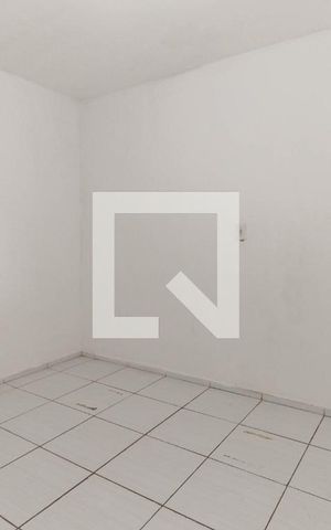 Casa para alugar com 45m², 1 quarto e sem vaga Casa para alugar com 45m², 1 quarto e sem vagaStudio