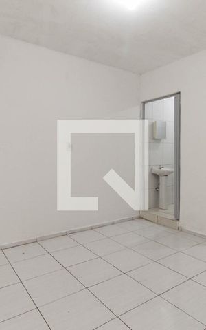 Casa para alugar com 45m², 1 quarto e sem vaga Casa para alugar com 45m², 1 quarto e sem vagaCozinha