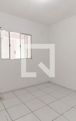 Casa para alugar com 45m², 1 quarto e sem vaga Casa para alugar com 45m², 1 quarto e sem vagaStudio