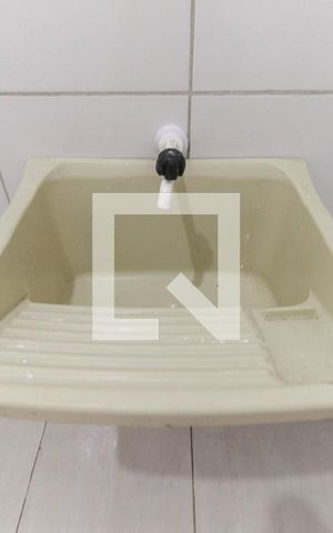 Casa para alugar com 45m², 1 quarto e sem vaga Casa para alugar com 45m², 1 quarto e sem vagaÁrea de Serviço