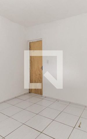 Casa para alugar com 45m², 1 quarto e sem vaga Casa para alugar com 45m², 1 quarto e sem vagaStudio