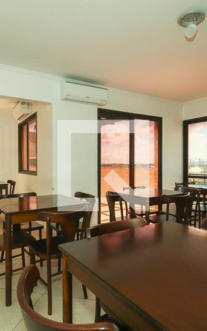 Apartamento à venda com 69m², 2 quartos e 1 vaga Apartamento à venda com 69m², 2 quartos e 1 vagaÁrea comum - Salão de festas