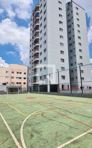 Apartamento à venda com 186m², 3 quartos e 3 vagas Apartamento à venda com 186m², 3 quartos e 3 vagasQuadra