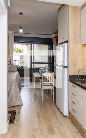 Studio para alugar com 26m², 1 quarto e sem vaga Studio para alugar com 26m², 1 quarto e sem vagaSala / Quarto